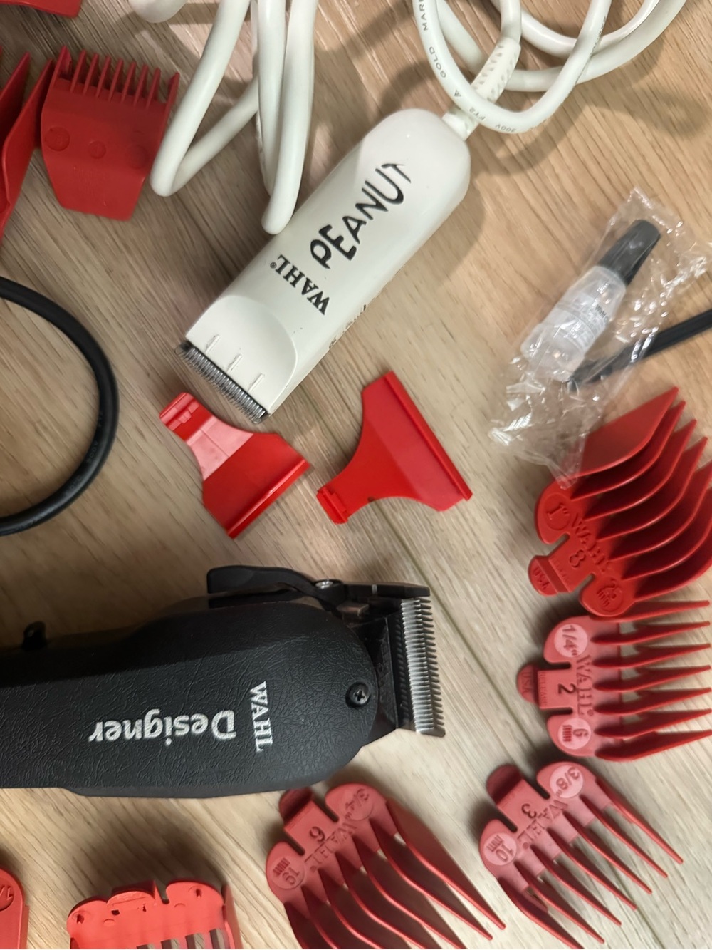 Wahl Designer Corded Hair Clipper and Trimmer set! - Picture 3 of 5